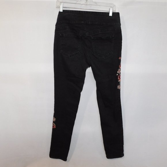 Style & Co Womens S Black Floral Embroidered Skinny Leg Pull On Jean - Picture 10 of 13